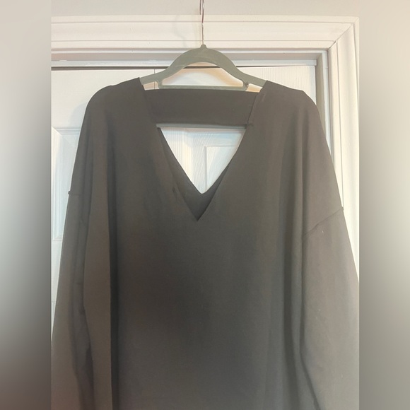 Three Bird Nest Love It V Neckline Open Back Bell Sleeve Top - Small, Black - Picture 12 of 13